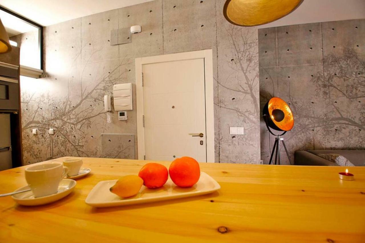 The Wall - New Apartment Alicante Luaran gambar